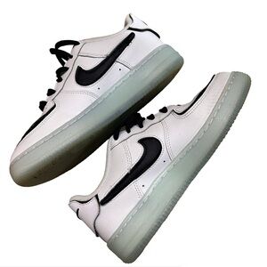 Nike Air Force 1 white black interchangeable Nike swoosh low rise sneakers 5.5